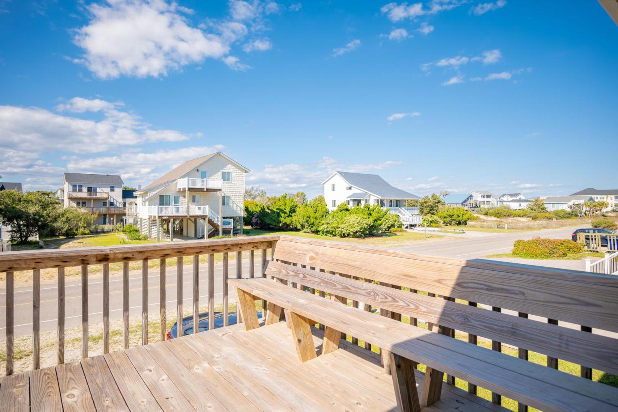 Re-Juvenated Villa Oak Island Exterior photo